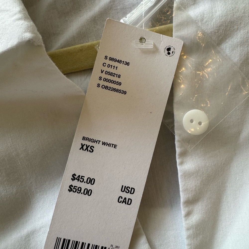 Urban Outfitters Party girl cotton blend button down sleeveless shirt - Picture 7 of 10